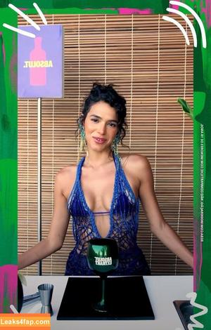 Bruna Marquezine photo #0012