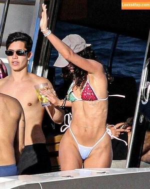 Bruna Marquezine photo #0018