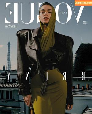 Bruna Marquezine photo #0088