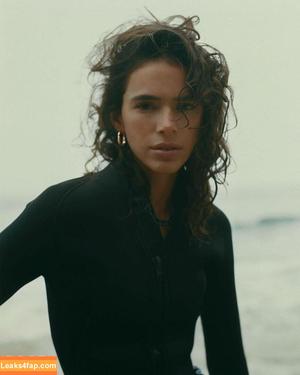 Bruna Marquezine photo #0183