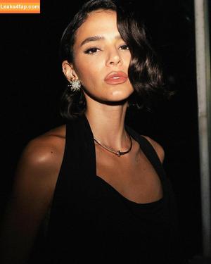 Bruna Marquezine photo #0360