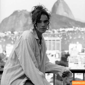 Bruna Marquezine photo #0508