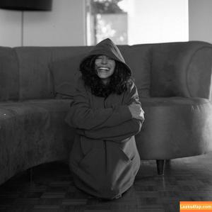 Bruna Marquezine photo #0518