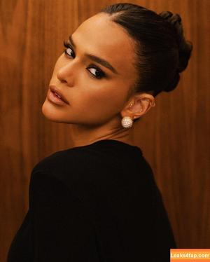 Bruna Marquezine photo #0806