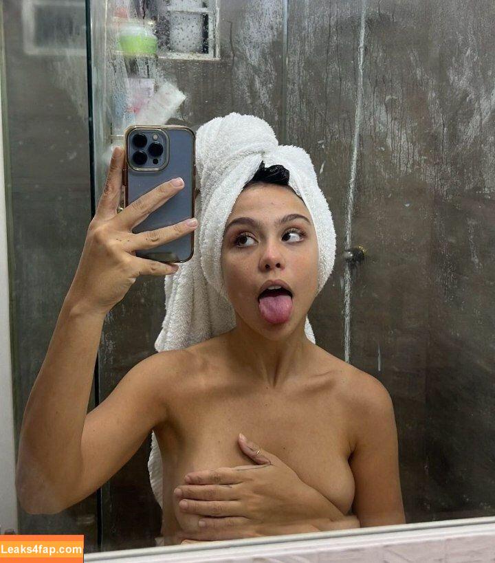 Bruna16 / Bruna Carvalho leaked photo photo #0014