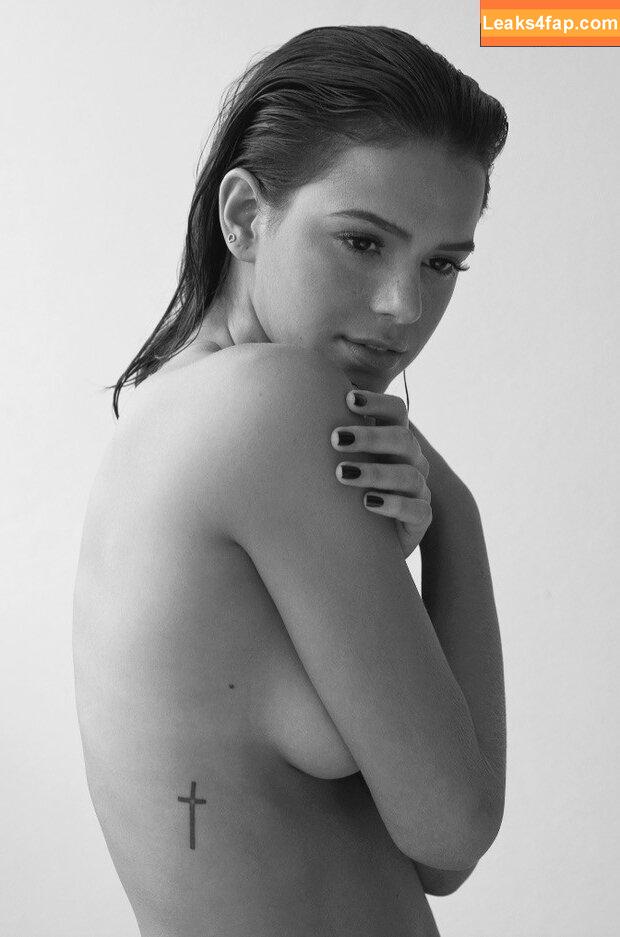 brunamarquezine /  leaked photo photo #0003