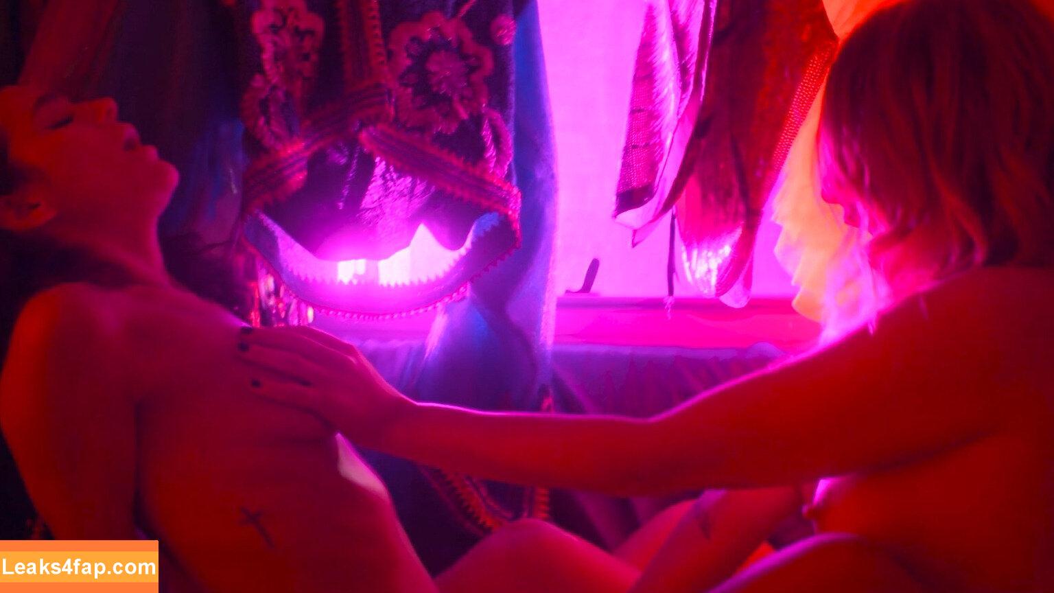 brunamarquezine /  leaked photo photo #0004