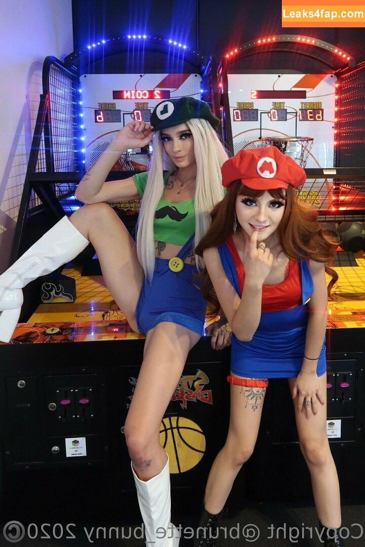 brunette_bunny / BrunetteBunny3 / brunette_bunnyxo / brunettebunniiii leaked photo photo #0065