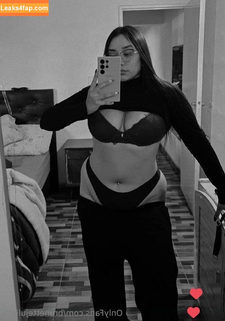 brunettejulieta / brunettejuliettee leaked photo photo #0003
