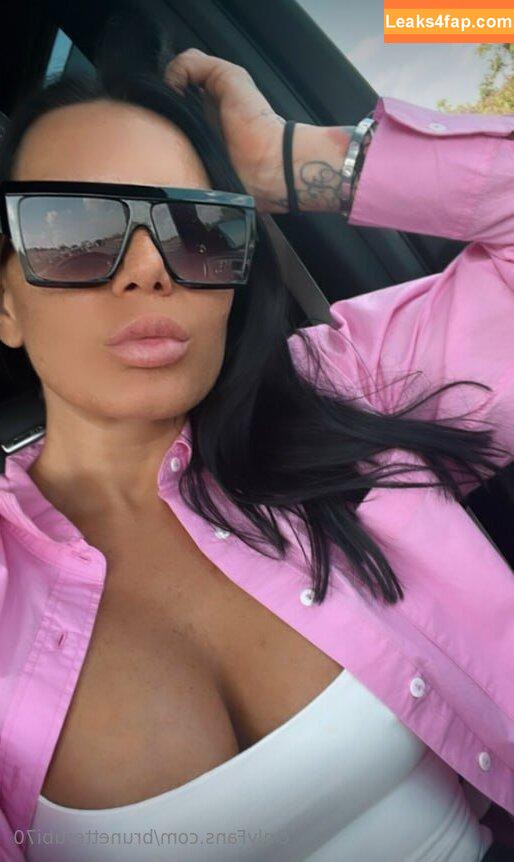 brunetterubi70 / brass_loving_brunette leaked photo photo #0006