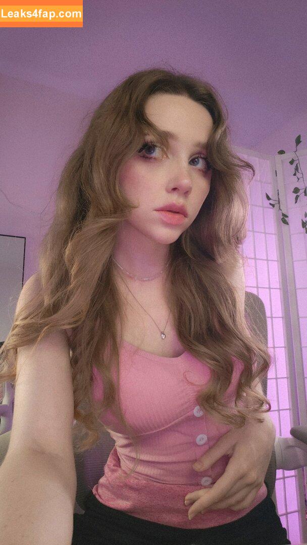 brusnic4ka /  leaked photo photo #0003