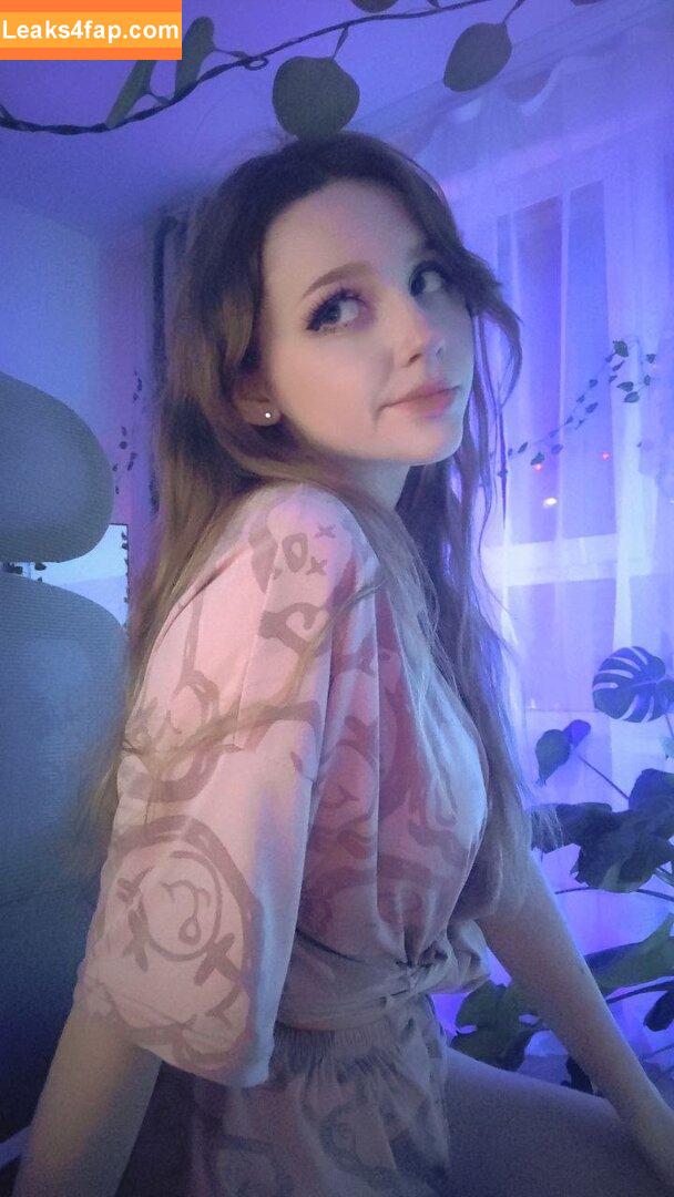 brusnic4ka /  leaked photo photo #0012