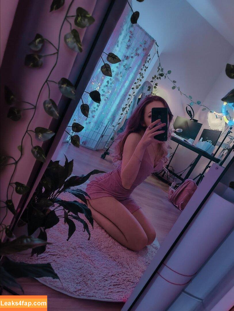 brusnic4ka /  leaked photo photo #0013