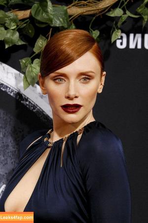 Bryce Dallas Howard фото #0036