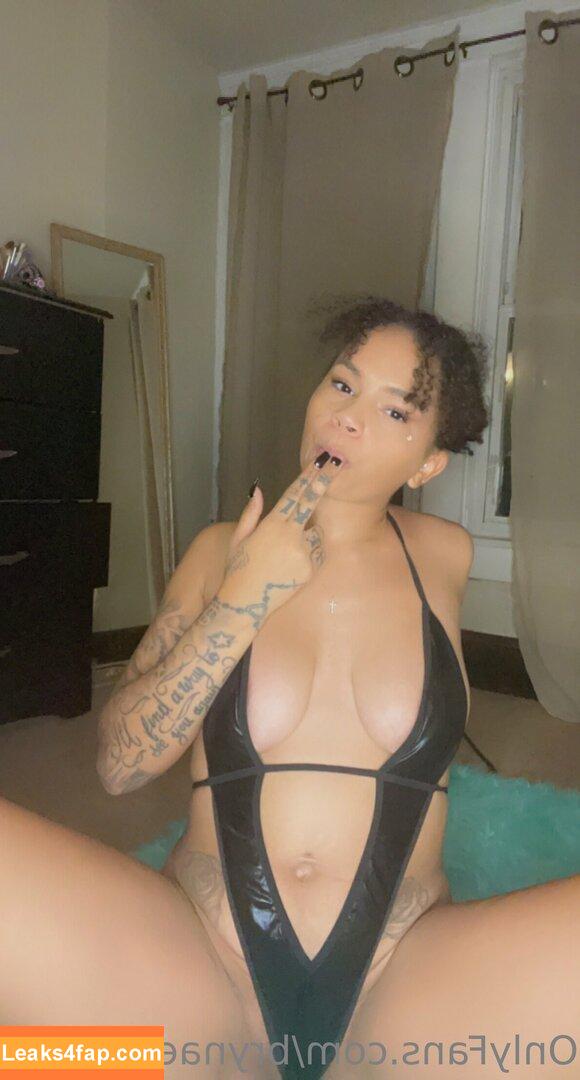 brynaebabyyyy /  leaked photo photo #0024