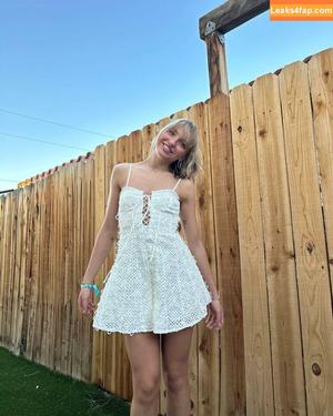 Brynn Rumfallo photo #0094