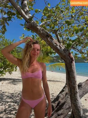 Brynn Rumfallo photo #0416