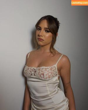 Brynn Rumfallo photo #0450