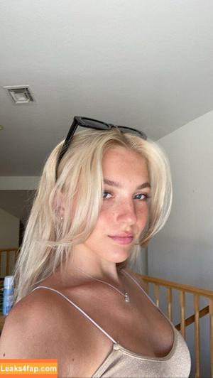 Brynn Rumfallo photo #0460