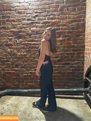 Brynnparker photo #0043