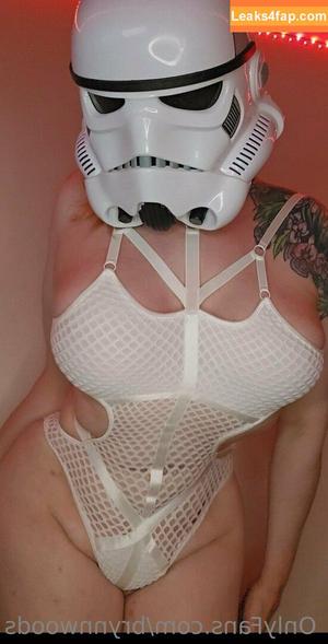 brynnwoods photo #0568