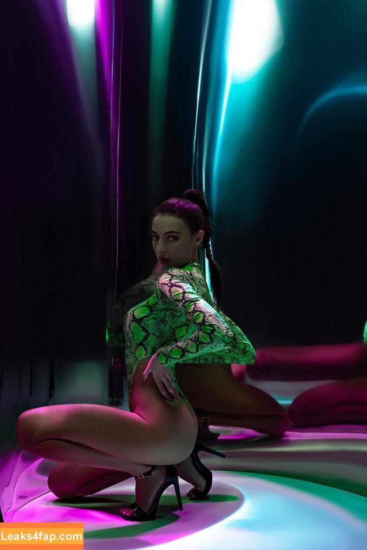 bryunetka.ann /  leaked photo photo #0063