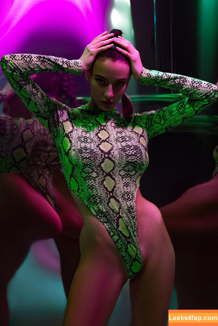 bryunetka.ann /  leaked photo photo #0067