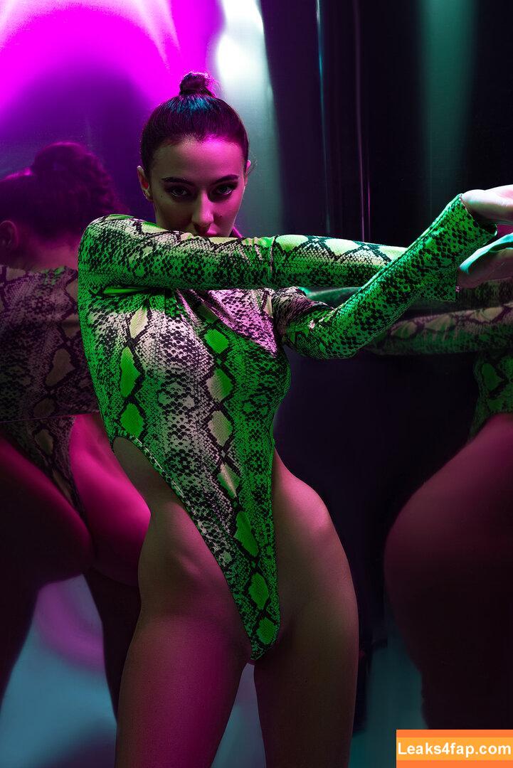 bryunetka.ann /  leaked photo photo #0068