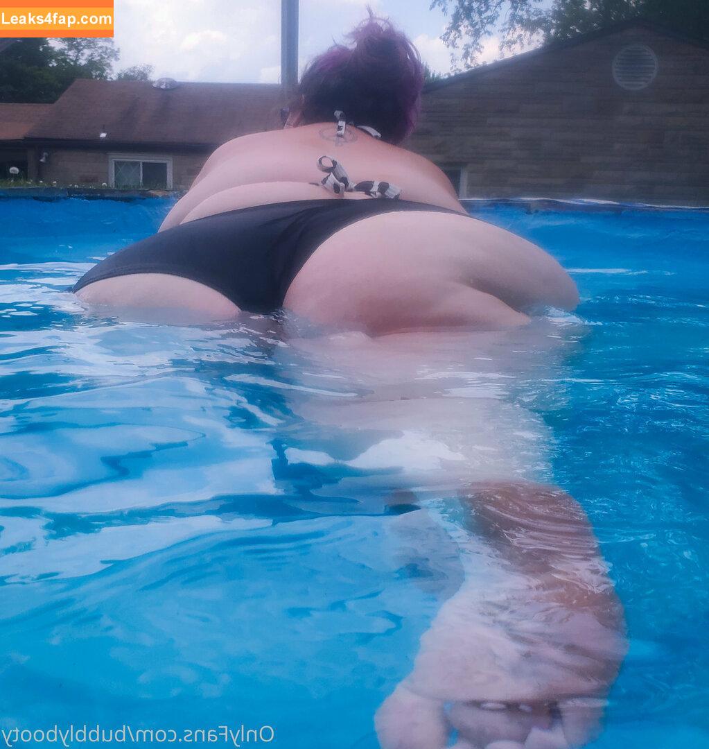 bubblybooty /  leaked photo photo #0288