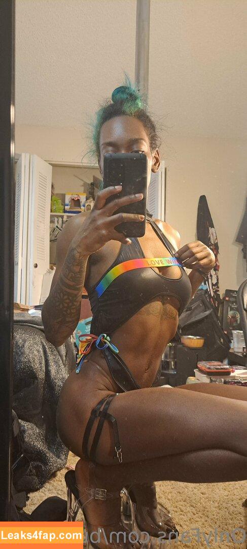 bulmagothb /  leaked photo photo #0004