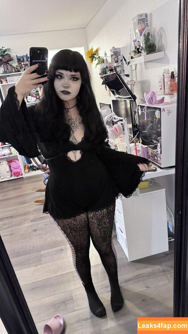 Bunnnibbi / Thicc Big Booty Goth / bunnibbi leaked photo photo #0010