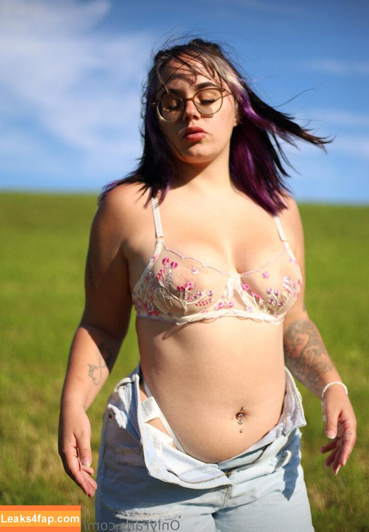 Bunny_Vann /  leaked photo photo #0054
