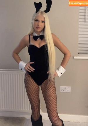 Bunnygirl Mega photo #0004