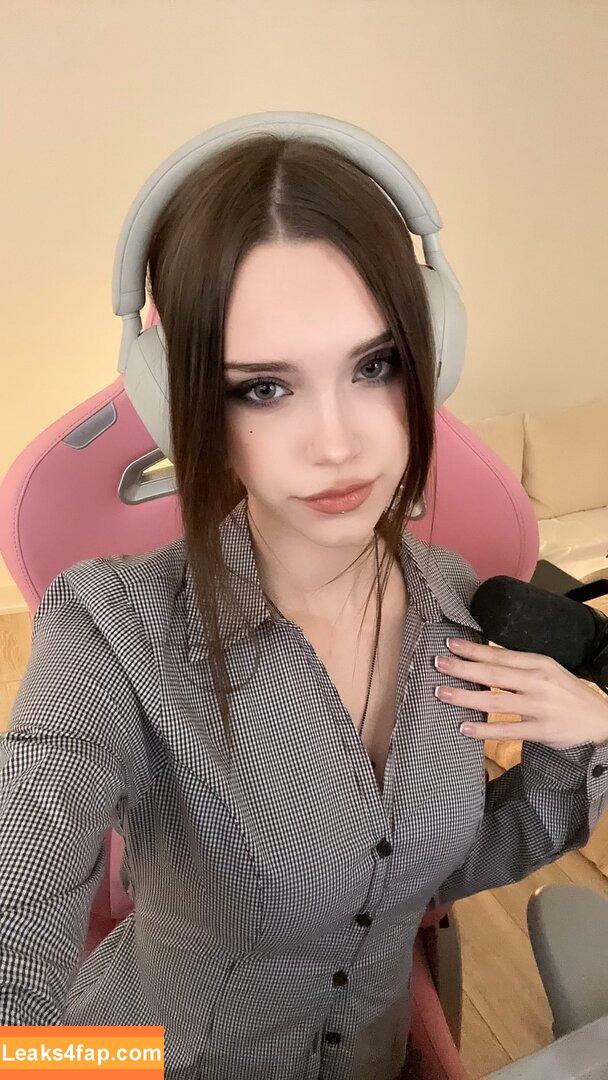 BunnyGirlBree / BreesKnees / breebunny leaked photo photo #0542