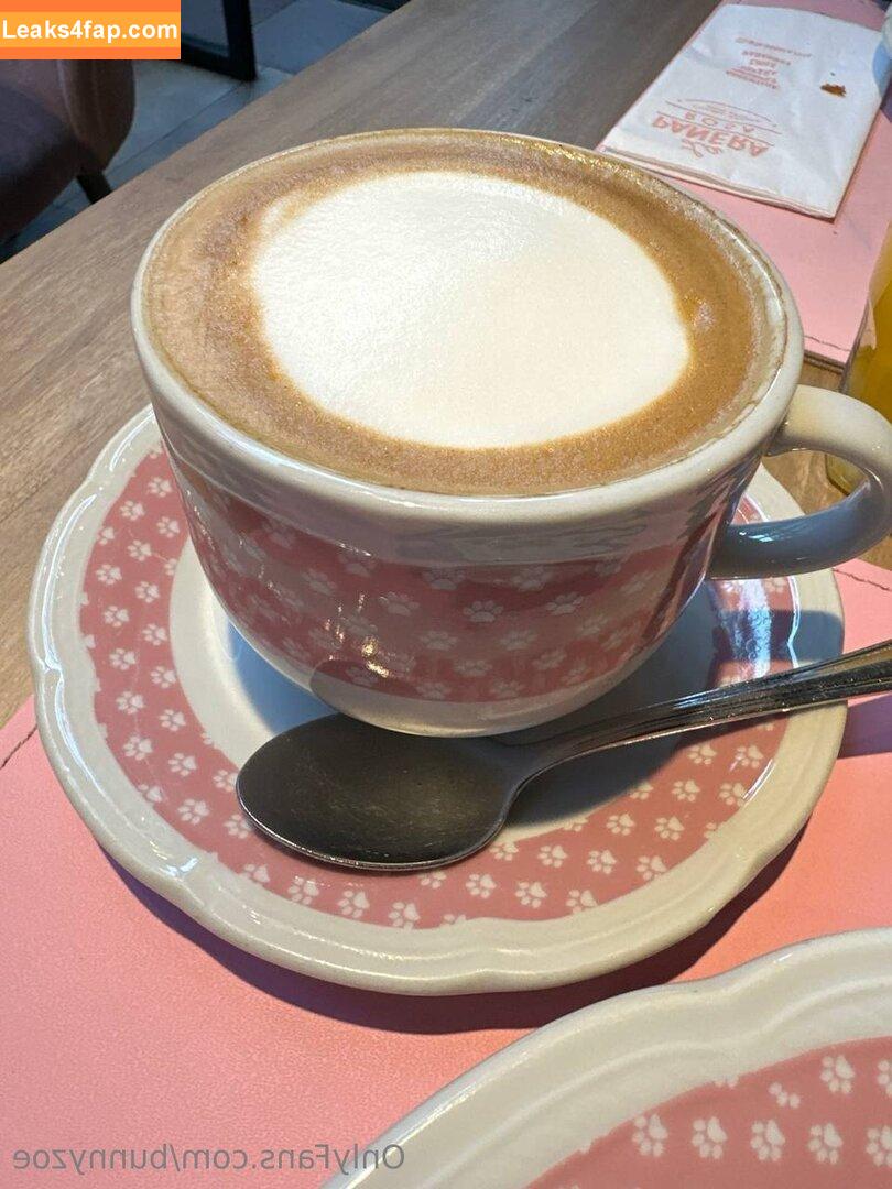 bunnyzoe / Https: / bunny_zoe_ / kiittycut3 leaked photo photo #0012