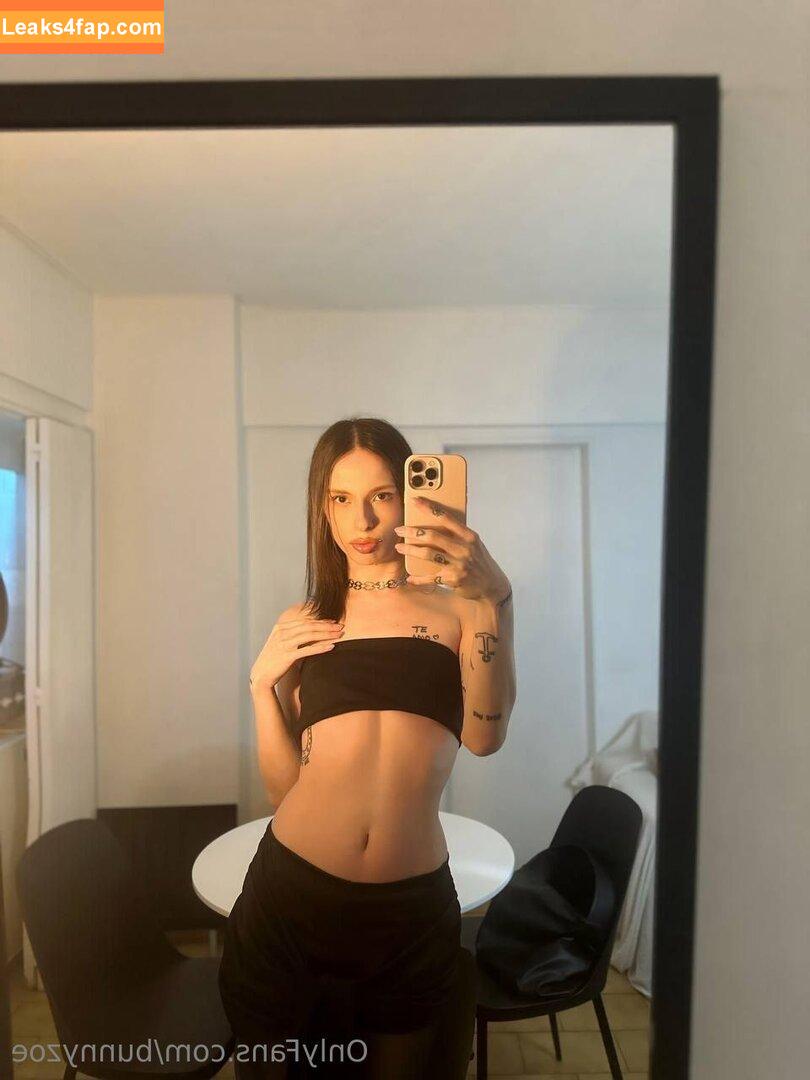 bunnyzoe / itsmeurbunnyzoe / kiittycut3 leaked photo photo #0018