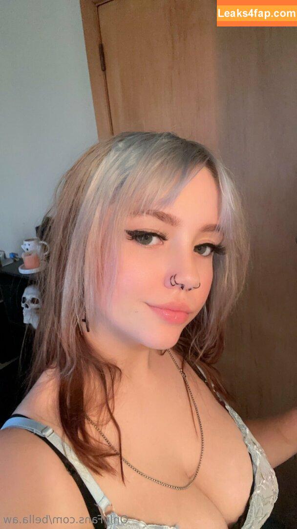 busty.bella.aw / busty_bella_ leaked photo photo #0004