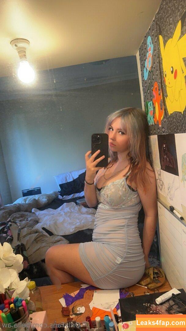busty.bella.aw / busty_bella_ leaked photo photo #0005