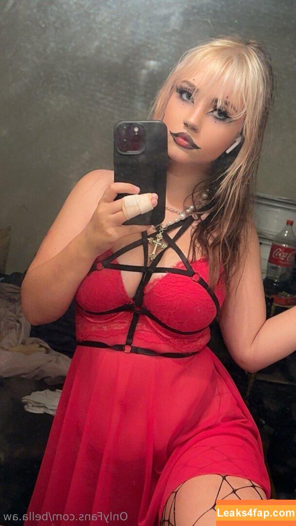 busty.bella.aw / busty_bella_ leaked photo photo #0011