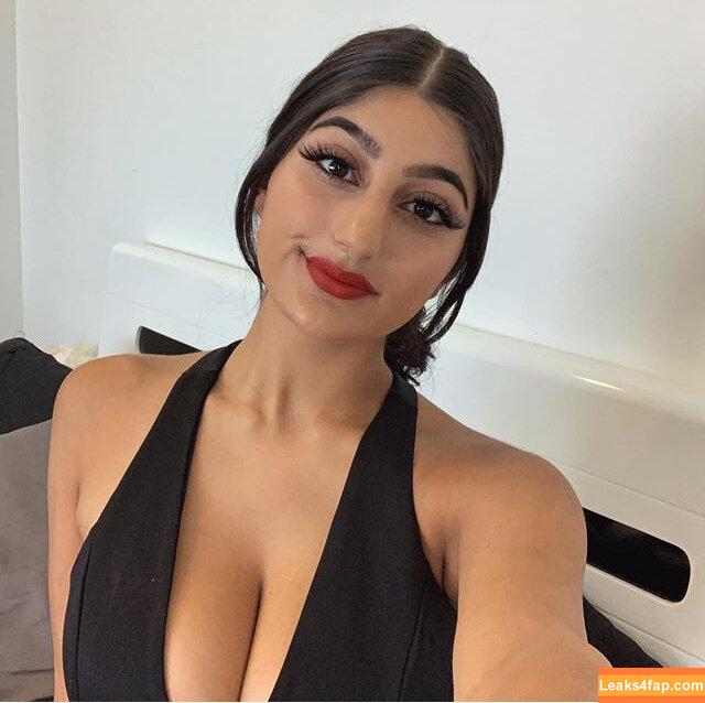 Busty Indian / bustyindiangirl leaked photo photo #0006