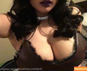 busty_priya_sangria photo #0006