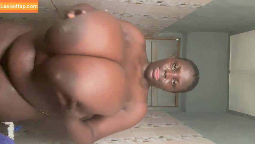 Busty Vivian: Biggest boobs in Africa ! / official_busty_vivian leaked photo photo #0006