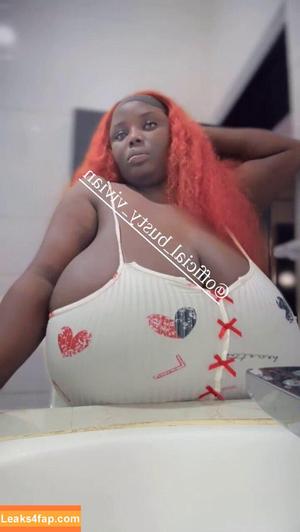 Busty Vivian фото #0088