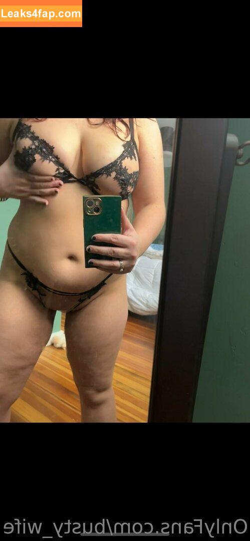 busty_wife / insta_bgm_fovever leaked photo photo #0044