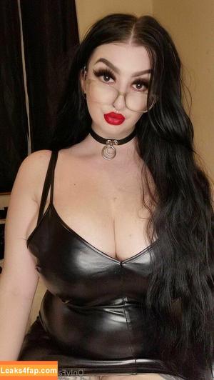 bustyaltgirl photo #0212