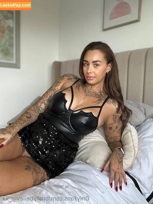 bustybellevip_xx photo #0031