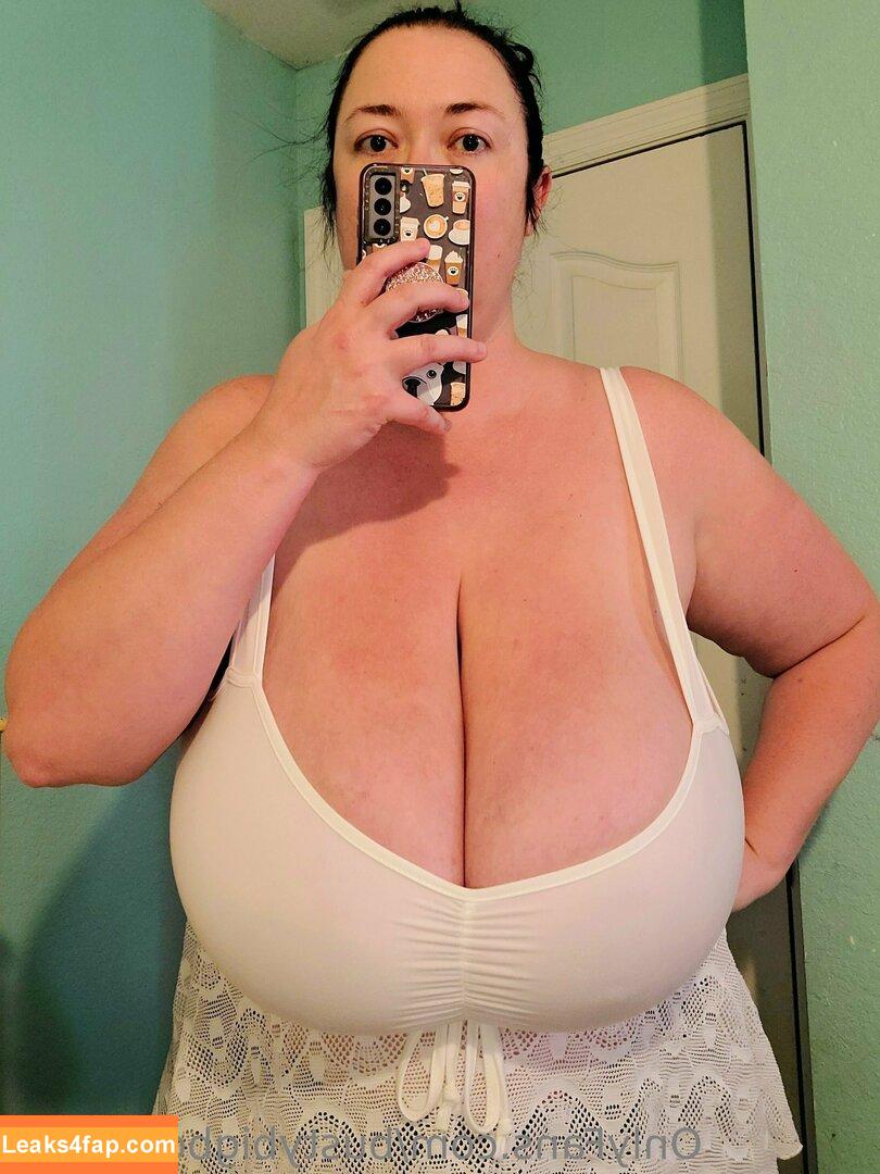 bustybigbootyjudy / bigbootyyjuddii / bustybigbooty leaked photo photo #0101