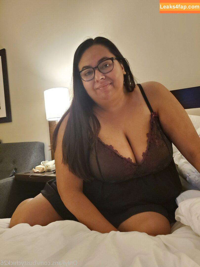 bustychick26 / fitchick26 leaked photo photo #0128