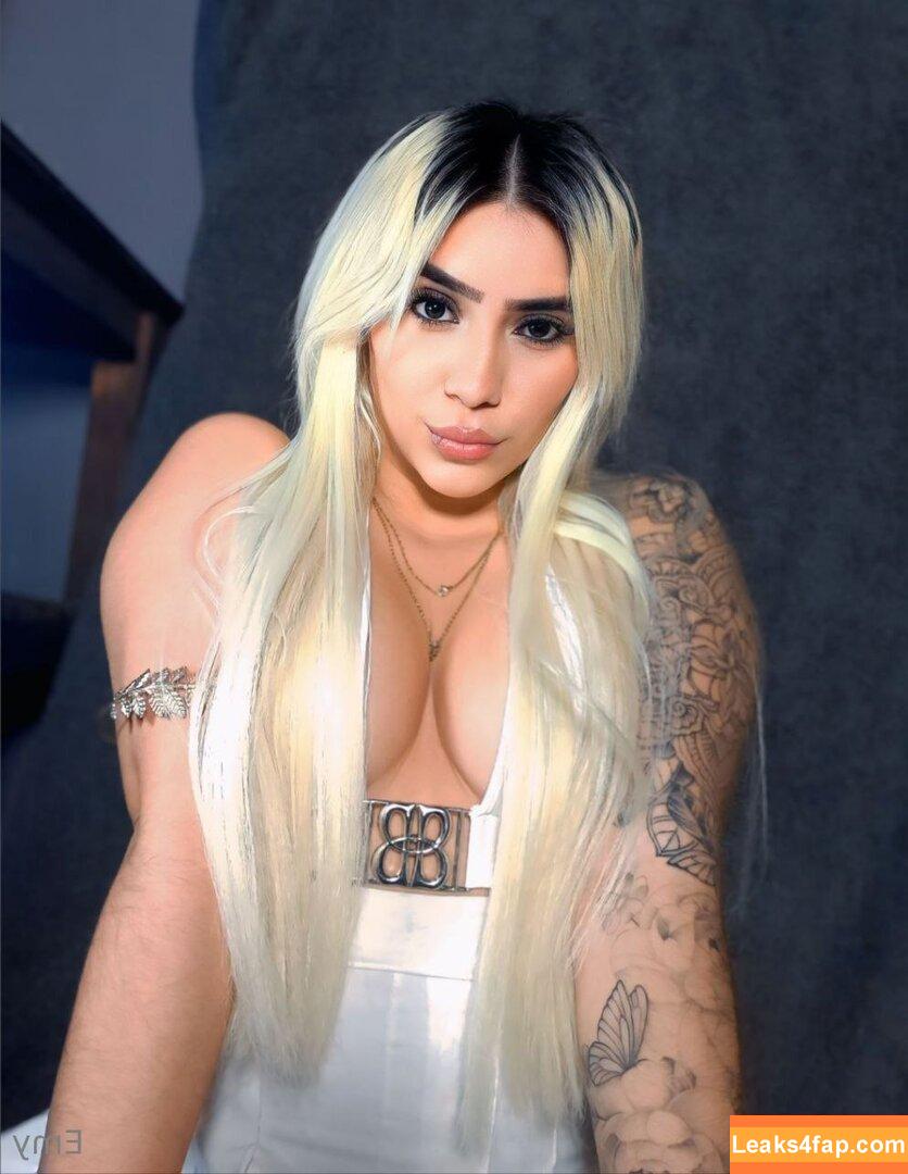 bustylatina123 / bustylatinas leaked photo photo #0008