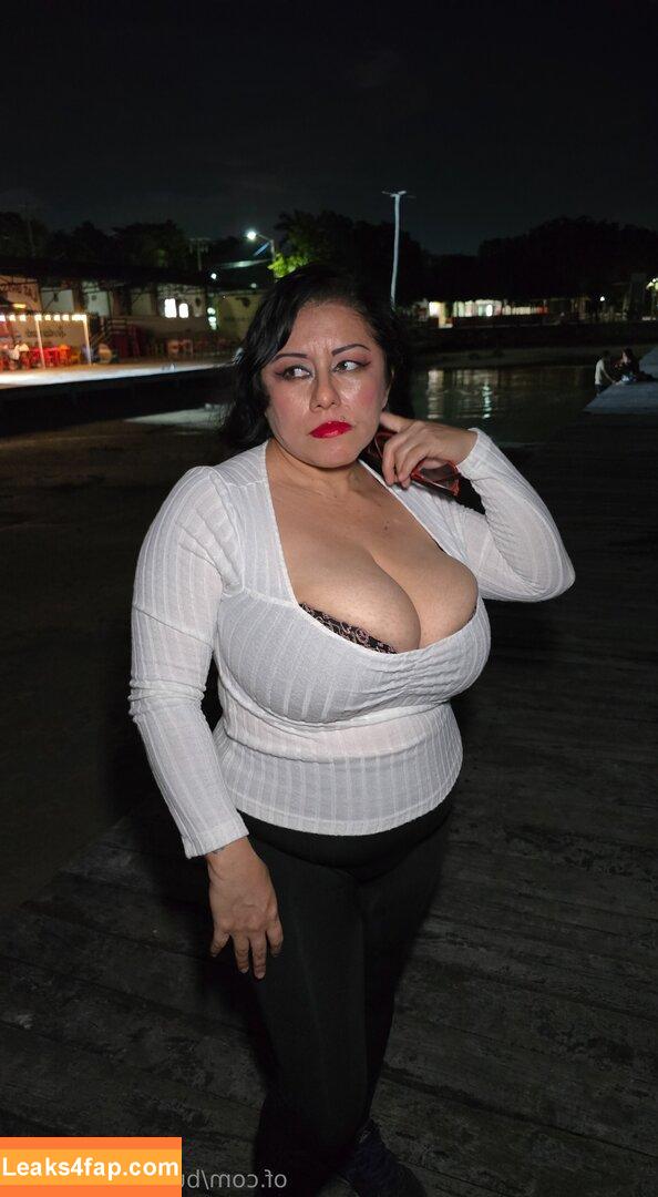 bustymonicafree /  leaked photo photo #0006